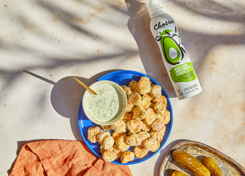 Air Fryer Pickles with Dill Mayo Dipping Sauce