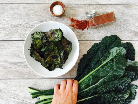 Chosen Foods Baked Kale Chips with Avocado Oil Spray and Paprika
