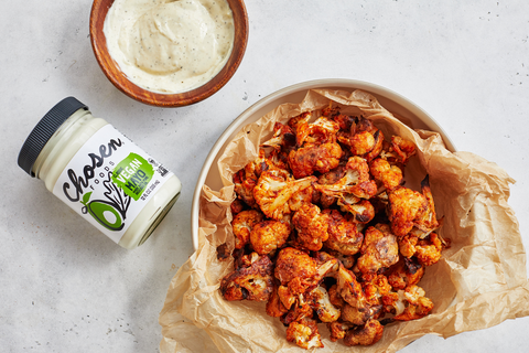 Crispy Spiced Cauliflower Wings with Vegan Ranch Dipping Sauce