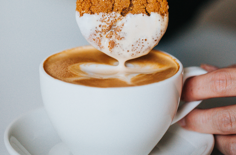 10 Cookie and Drink Pairings for a Happy Holiday Season